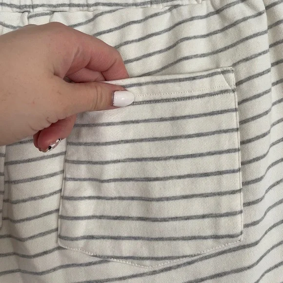 Jackson Rowe Shorts - Picture 5 of 10